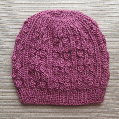 Hat in Cherries Stitch for a Lady - knitting pattern