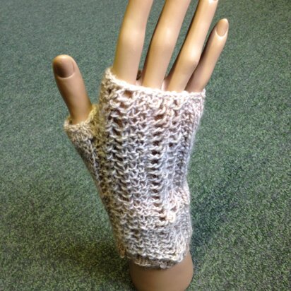 Banacek DK Fingerless Gloves