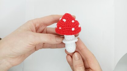 Mushrooms crochet pattern, Christmas tree ornaments, amigurumi food pattern