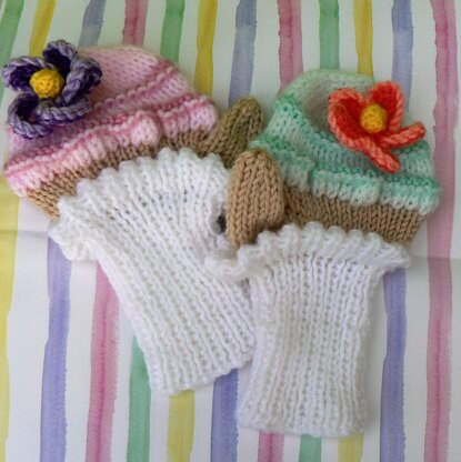 Cupcake Mittens