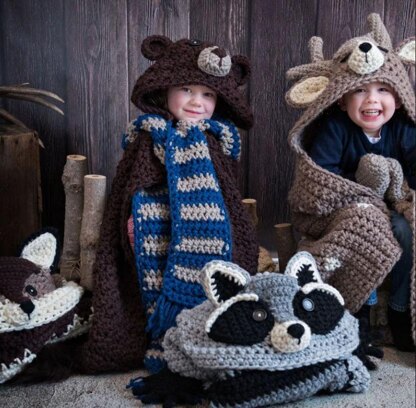 Hooded Woodland Bear Blanket