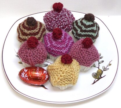 Cupcake Creme Egg Cosies