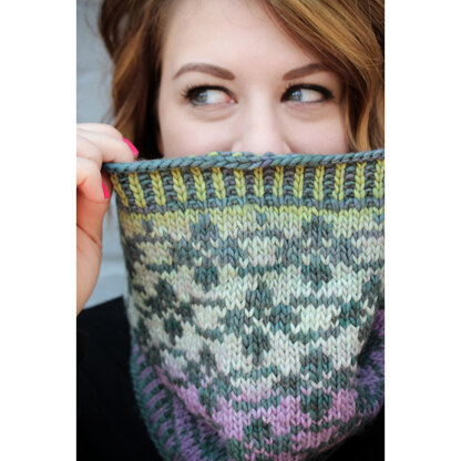 TanisKnits Nakia Cowl PDF