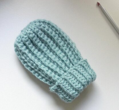 Crochet Pattern For Baby Mittens (0-6 months)