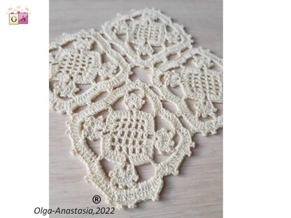 Doily from square motif