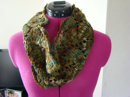 Redwoods Knit Cowl