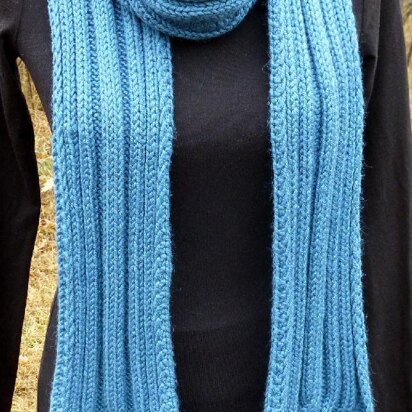 Celtic Knot Scarf - knitting pattern