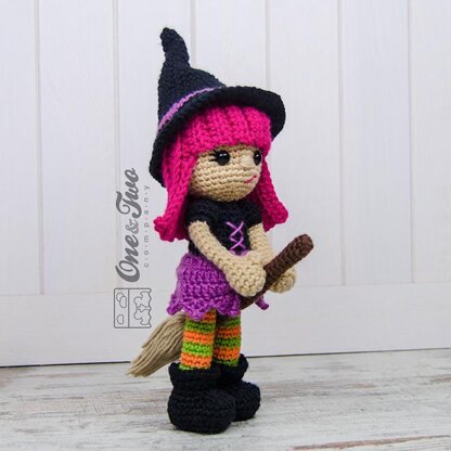 Willow the Witch Amigurumi
