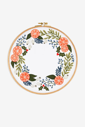 DMC Christmas Clementine Wreath Embroidery Pattern - PAT1633_2