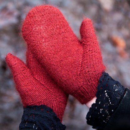 Blood Trillium Mittens