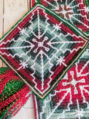 Soft Holly Mosaic Square