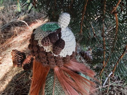 12 inch Doll Acorn Hat