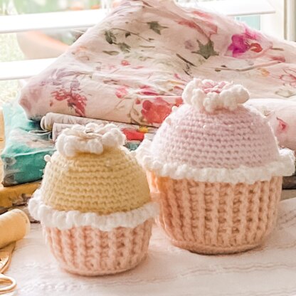 Petal Cupcake Pincushion