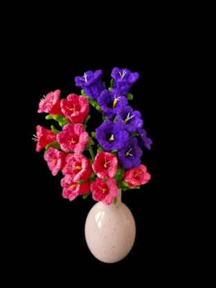 Crochet Canterbury flowers