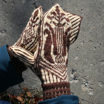 Wrought Iris Mittens