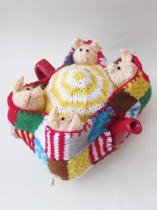 Pigs in Blankets Tea Cosy