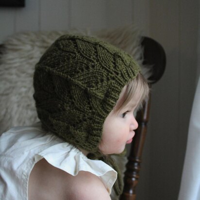 Shetland Lace Bonnet - knitting pattern