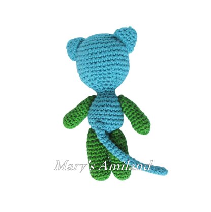 Ringo Cat the Ami - Amigurumi Crochet Pattern