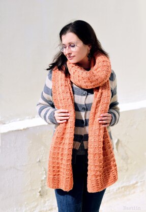 Lavedita oversized knit scarf
