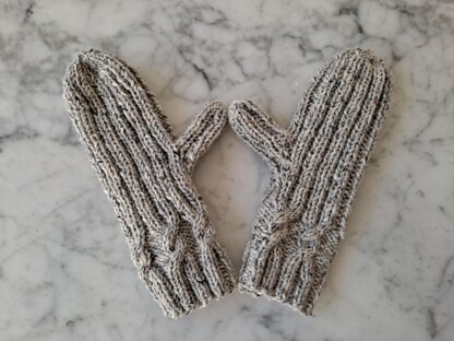 Simple Cable Mittens