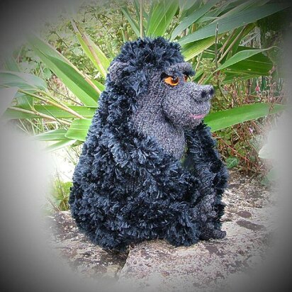 MOUNTAIN GORILLA toy knitting pattern by Georgina Manvell