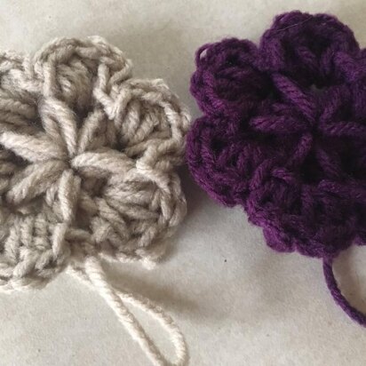 Easy Puff Stitch Flower