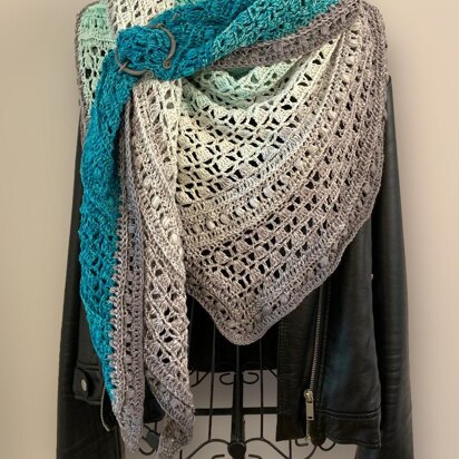 Flat Triangular Scarf "Charis"