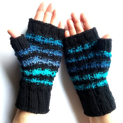Black, blue and turquoise gloves