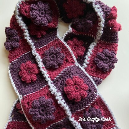 Granny Viola Scarf