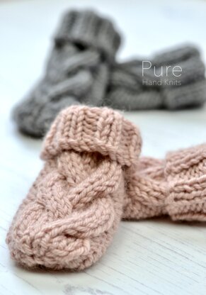 Nysa Cabled Baby Mitts