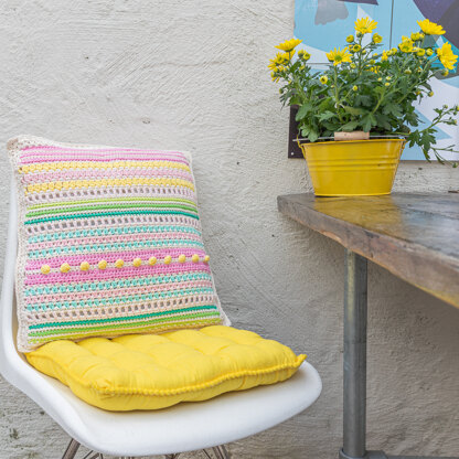 Garden Party Cushion in Yarn and Colors Epic - YAC100108 - Downloadable PDF