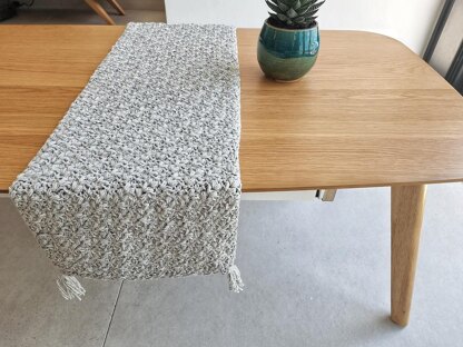 Waves of Grain C2C Table Runner