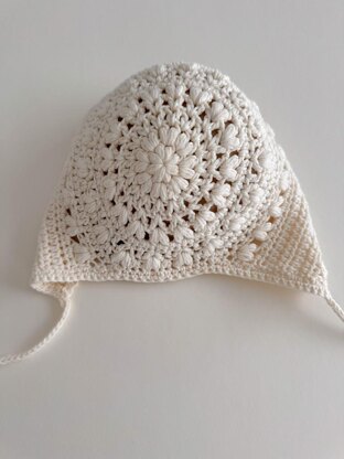 Vintage Bloom Bonnet