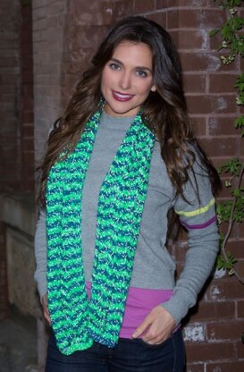 Wavy Stripes Scarf in Red Heart Reflective - LW4165