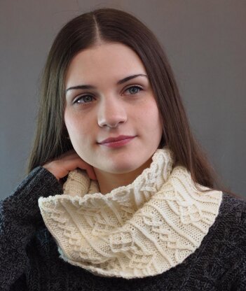 Fügen Cowl