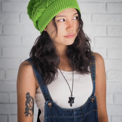 Raingelt Slouchy Beanie - knitting pattern