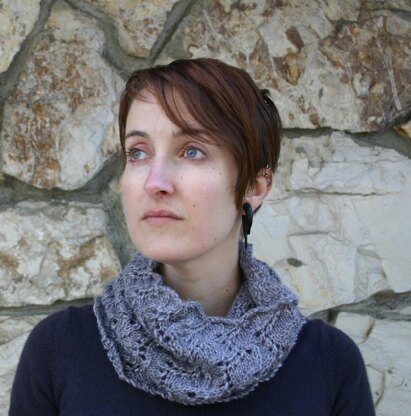 Switchback Cowl