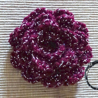 Crochet pattern keychain Rose