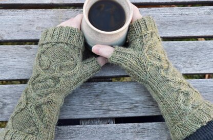 Ceilidh Fingerless Gloves