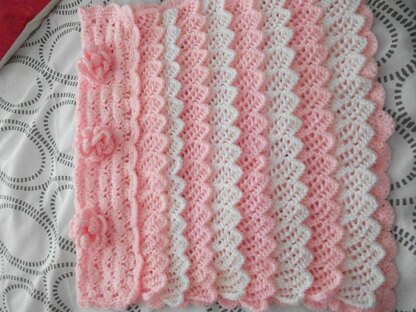 Crochet frills blanket