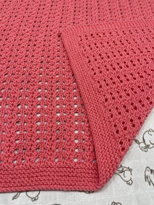 Textured Eyelet Delight