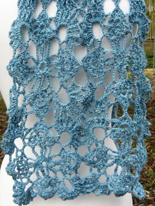 Gigi Crochet Scarf