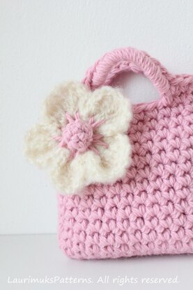 Girls flower purse in light pink