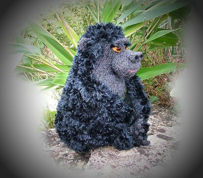 MOUNTAIN GORILLA toy knitting pattern by Georgina Manvell