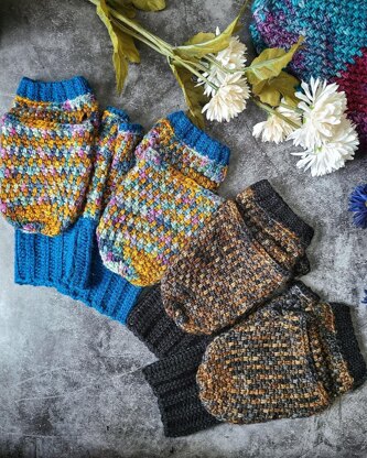 Fine Feather Mittens