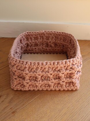 Waffle Stitch Basket