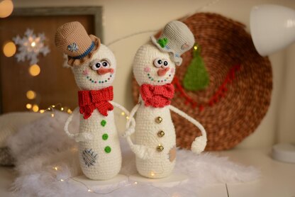 Snowmen Liolik and Bolik