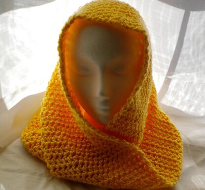 Arrowhead Cowl/ Hood Mobius