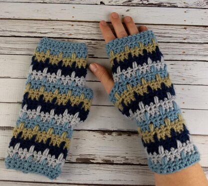 Seaside Fingerless Gloves