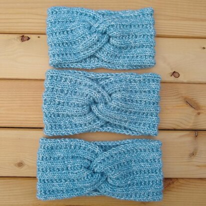 Roundtop Knitted Headband [FREE Knitting Pattern]